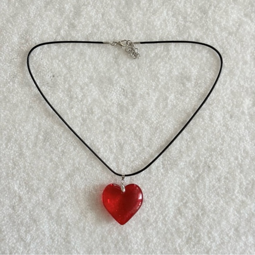 Red Glass Heart Choker Necklace Y2K Valentine Love Cute Gift Adjustable Charm - Picture 9 of 10